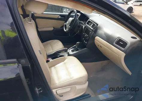 2011 Volkswagen Jetta 2.5L Se из США, поврежденный, VIN 3VWDX7AJ6BM026659